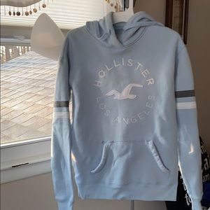 Light Blue Hollister Hoodie 🤍